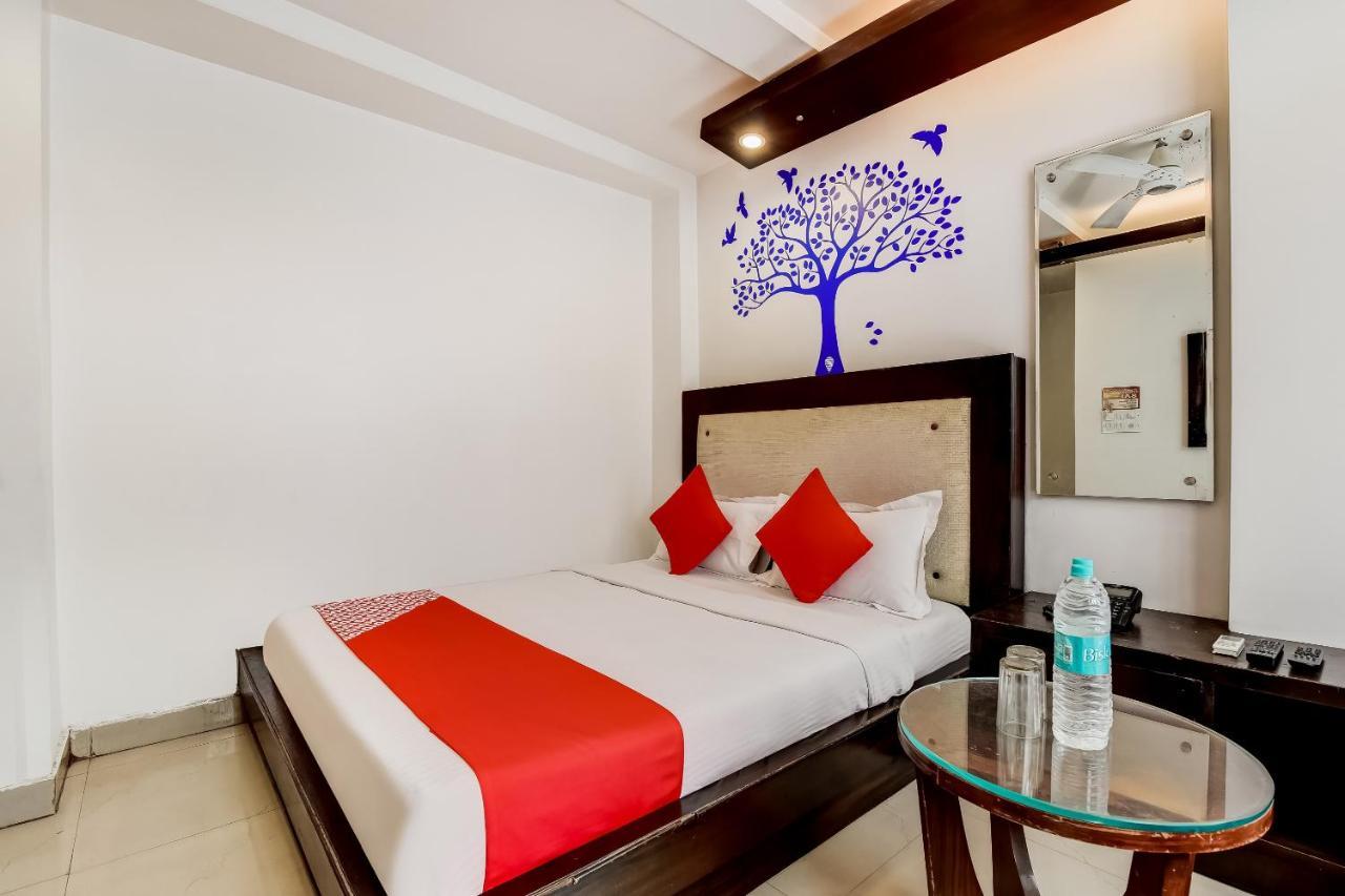 Oyo 7781 Hotel Sai International Ню Делхи Екстериор снимка