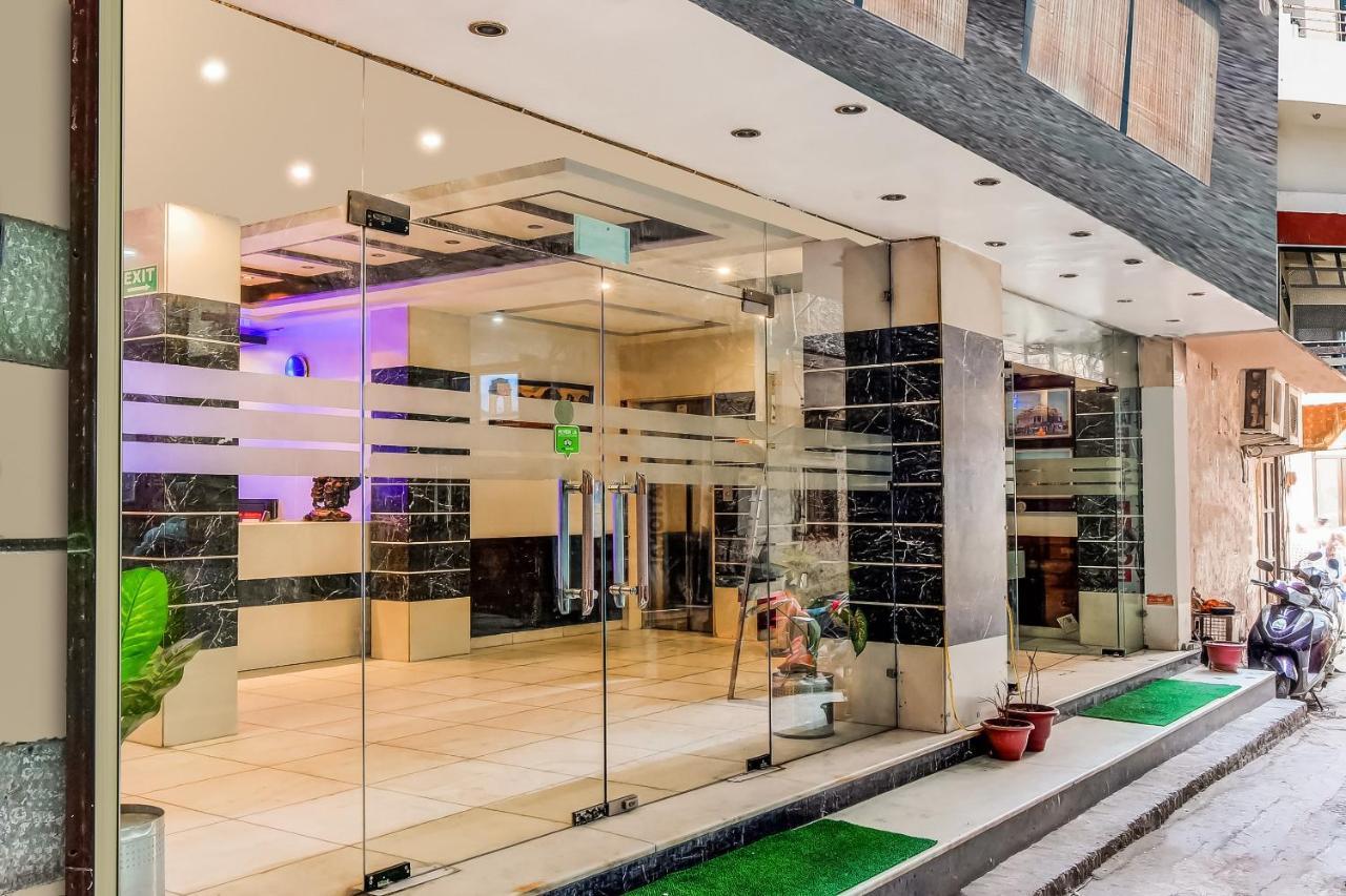Oyo 7781 Hotel Sai International Ню Делхи Екстериор снимка