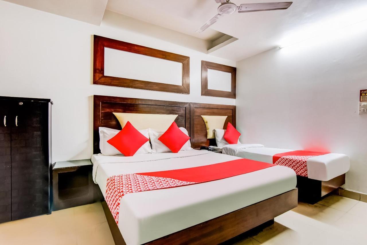 Oyo 7781 Hotel Sai International Ню Делхи Екстериор снимка