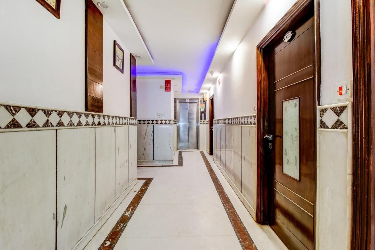Oyo 7781 Hotel Sai International Ню Делхи Екстериор снимка