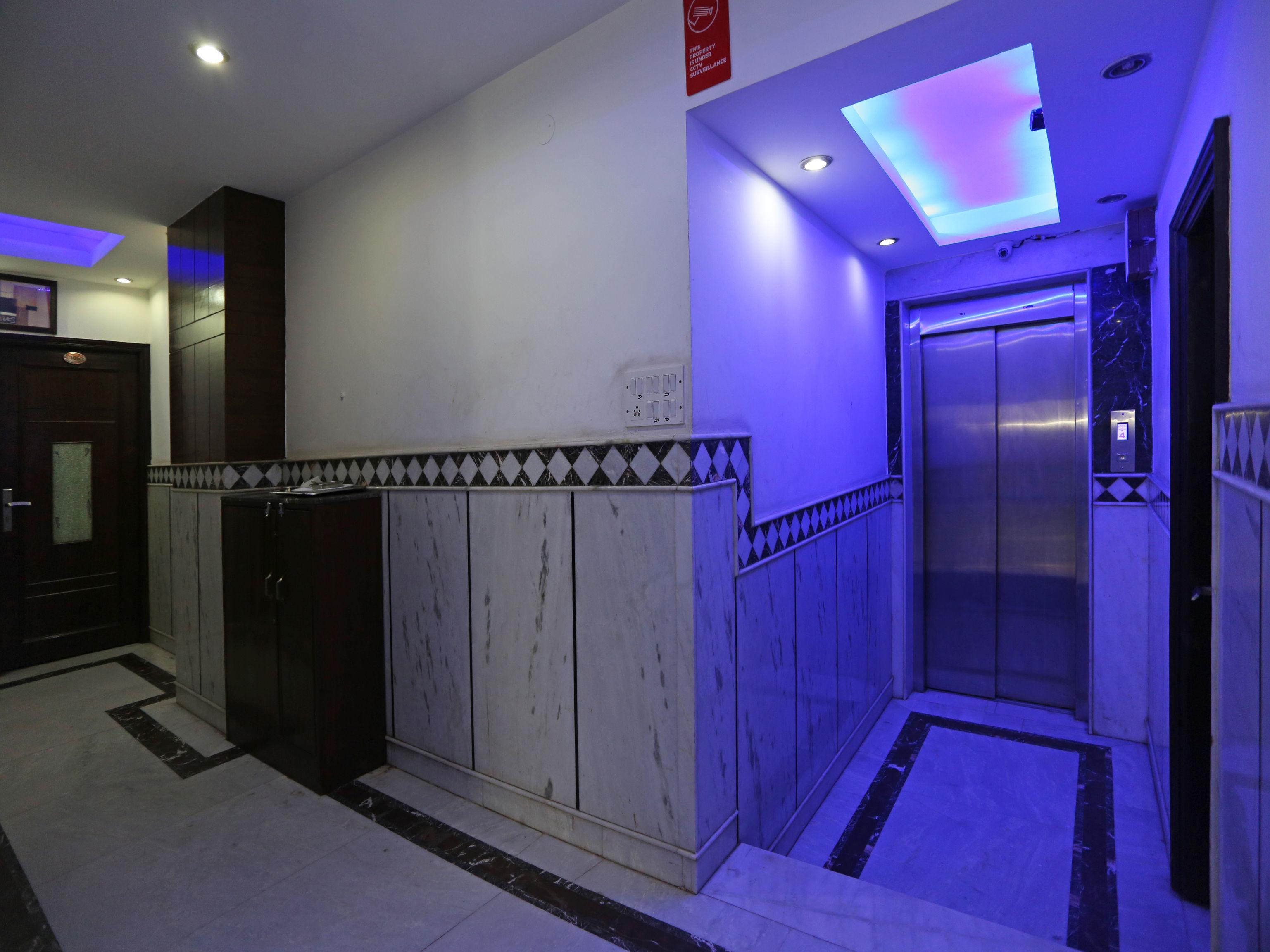 Oyo 7781 Hotel Sai International Ню Делхи Екстериор снимка