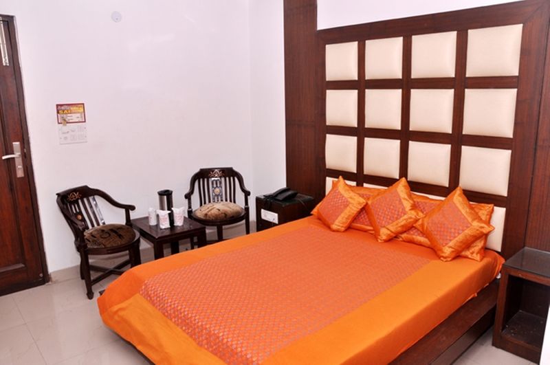 Oyo 7781 Hotel Sai International Ню Делхи Екстериор снимка
